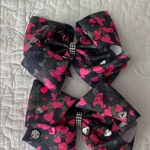 Pink camo jojo bows